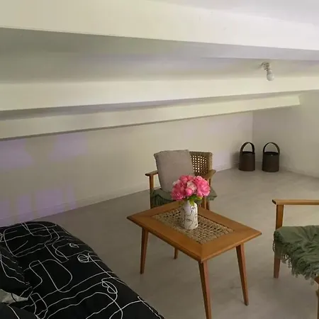 Mezzanine + Terrasse, Cosy Et Lumineux