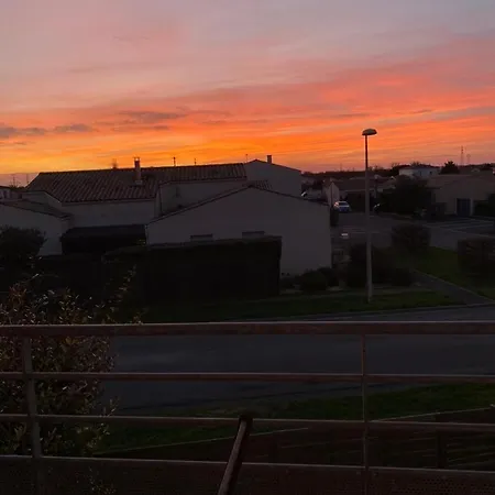 公寓 Mezzanine + Terrasse, Cosy Et Lumineux 普伊尔波勒奥